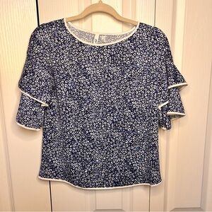 NY Collection Women's Blue White Patterned Tiered Sleeve Top Blouse Size S NWT